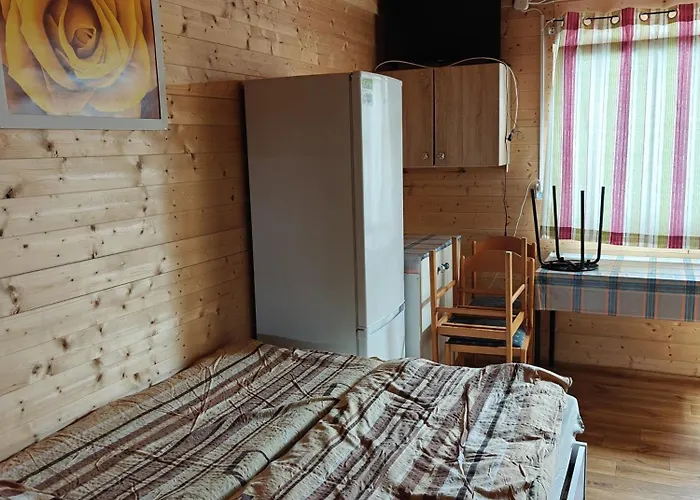 U Edwarda Деревянный коттедж *