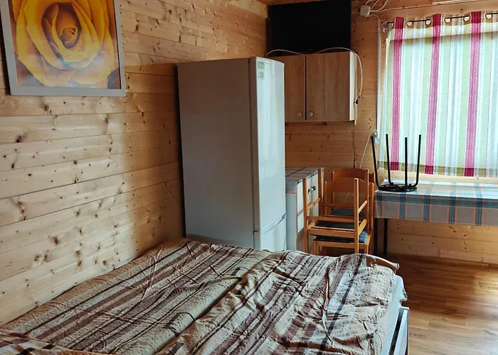 U Edwarda Деревянный коттедж *