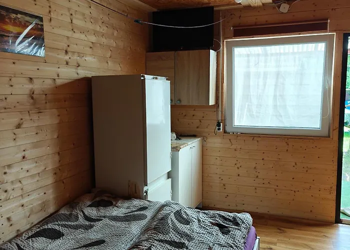 Деревянный коттедж U Edwarda *